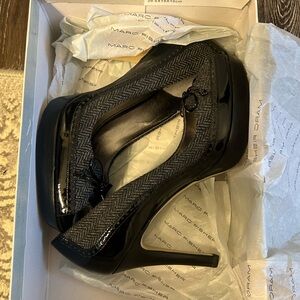 Marc Fischer 7.5 black and gray Peep Toe Heels